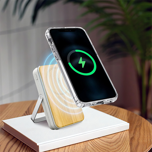 BAM POWER: 10,000mAh MagSafe Power Bank – Eco-Friendly Charging with 15W Wireless Capability