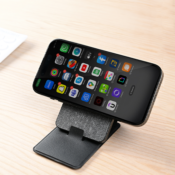 SMART ID Dark Grey – Versatile ID Holder with Built-in Tracker and Phone Stand