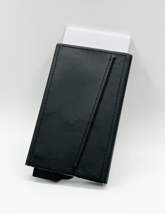 MAG CARD – RFID & NFC Blocking Magnetic Aluminium Card Holder