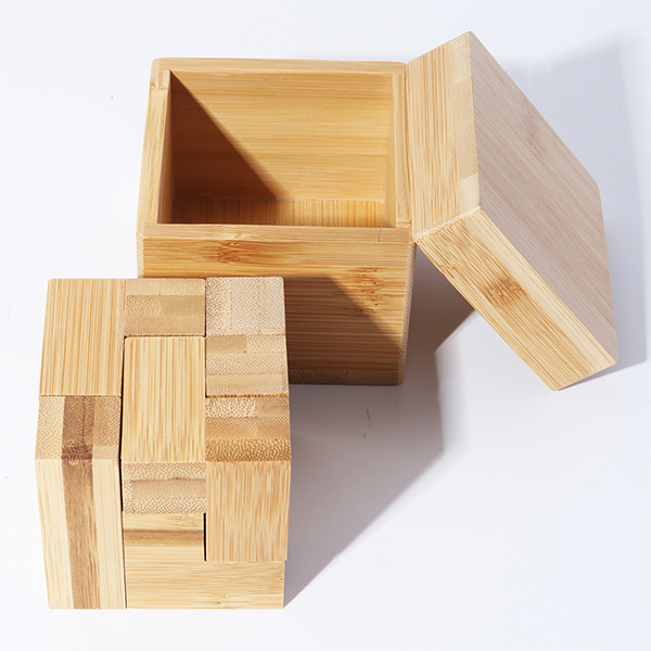PUZZLE BOX – Engaging Wooden Cube Puzzle for Creative Minds