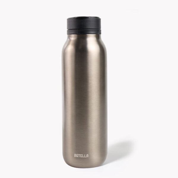 BOTELLA PRO – 900ml Multi-Functional Drink Bottle with Magnetic Phone Loop