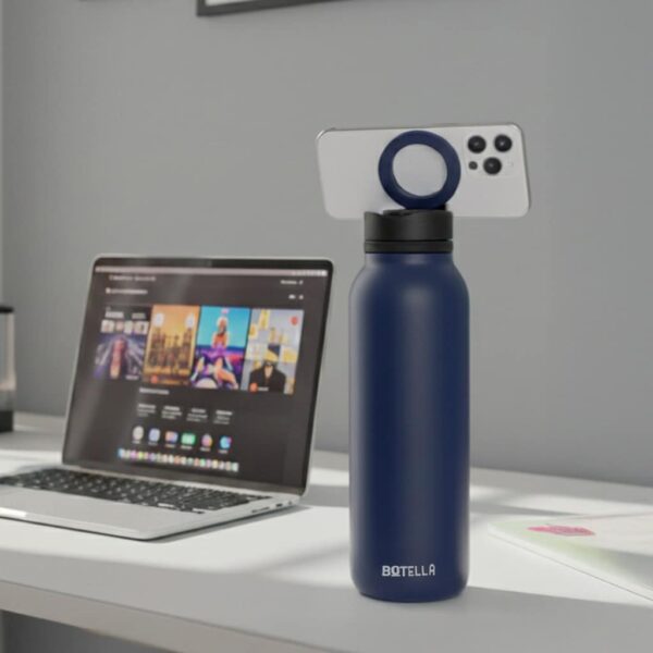 BOTELLA PRO – 900ml Multi-Functional Drink Bottle with Magnetic Phone Loop