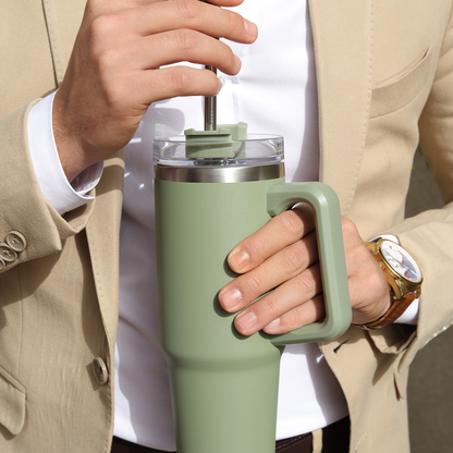 MEGA FLASK – Versatile 900ml