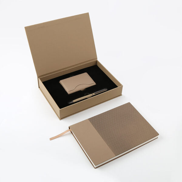 AGENDA PRO SET ? Executive 4-Piece Notebook Gift Set with PU Binder, Metal Pen & Card Holder for Professionals