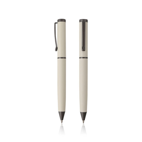 EMPLOYEE WELCOME SET ? Premium 5-Piece Onboarding Gift Pack with 600ml Vacuum Bottle, PU Notebook & Metal Pen